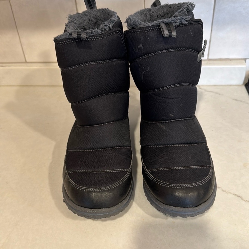 Kids Black Winter Boots
